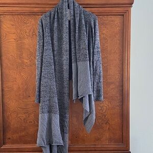 Gaya Cozy Gray Knit Cardigan, shawl Brand New one size.